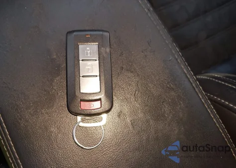 2019 Mitsubishi Outlander Se from USA, damaged, VIN JA4AD3A35KZ019008